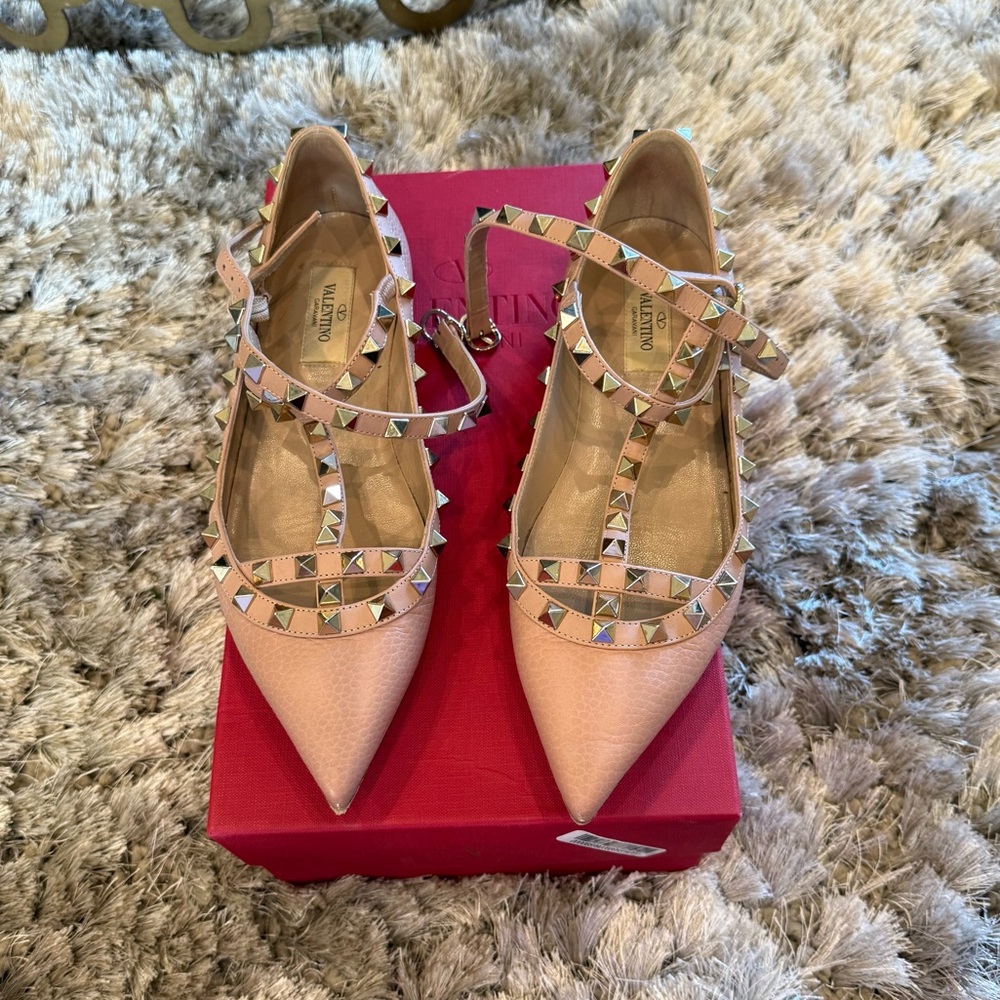 Valentino Garavani Rockstud Flats